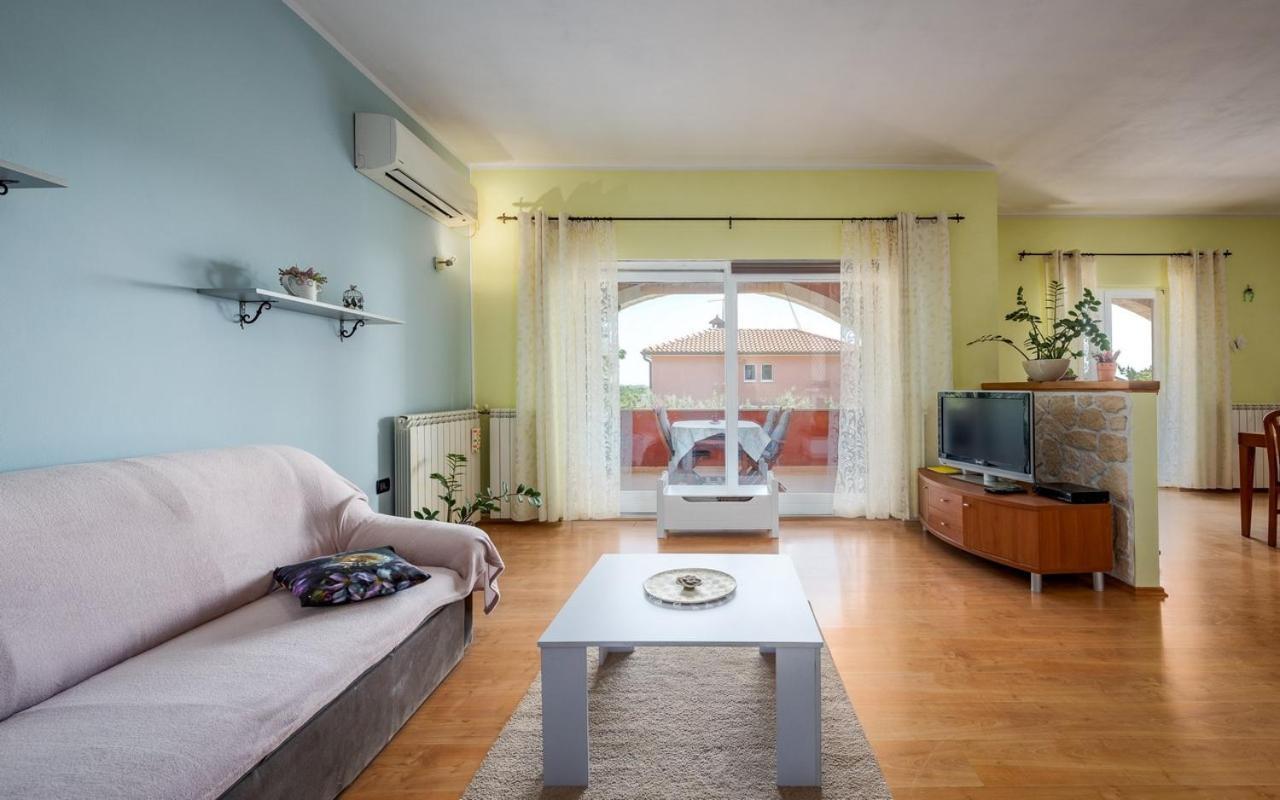 Iva House With Apartment Umag Exteriör bild