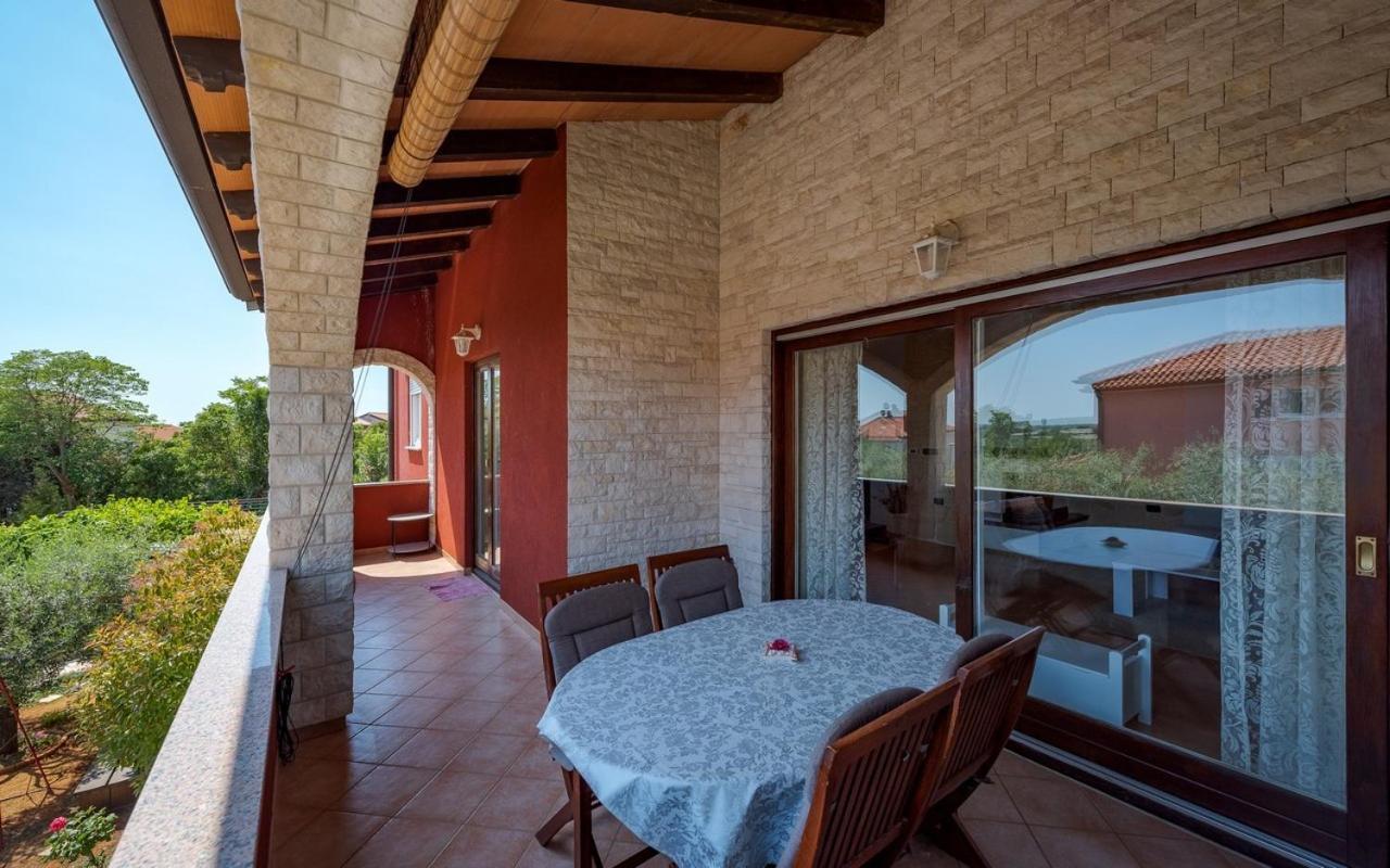 Iva House With Apartment Umag Exteriör bild